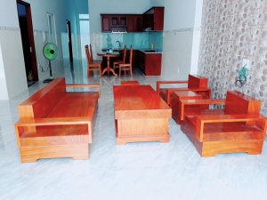 SOFA NGUYÊN KHỐI GÕ ĐỎ( KATE)